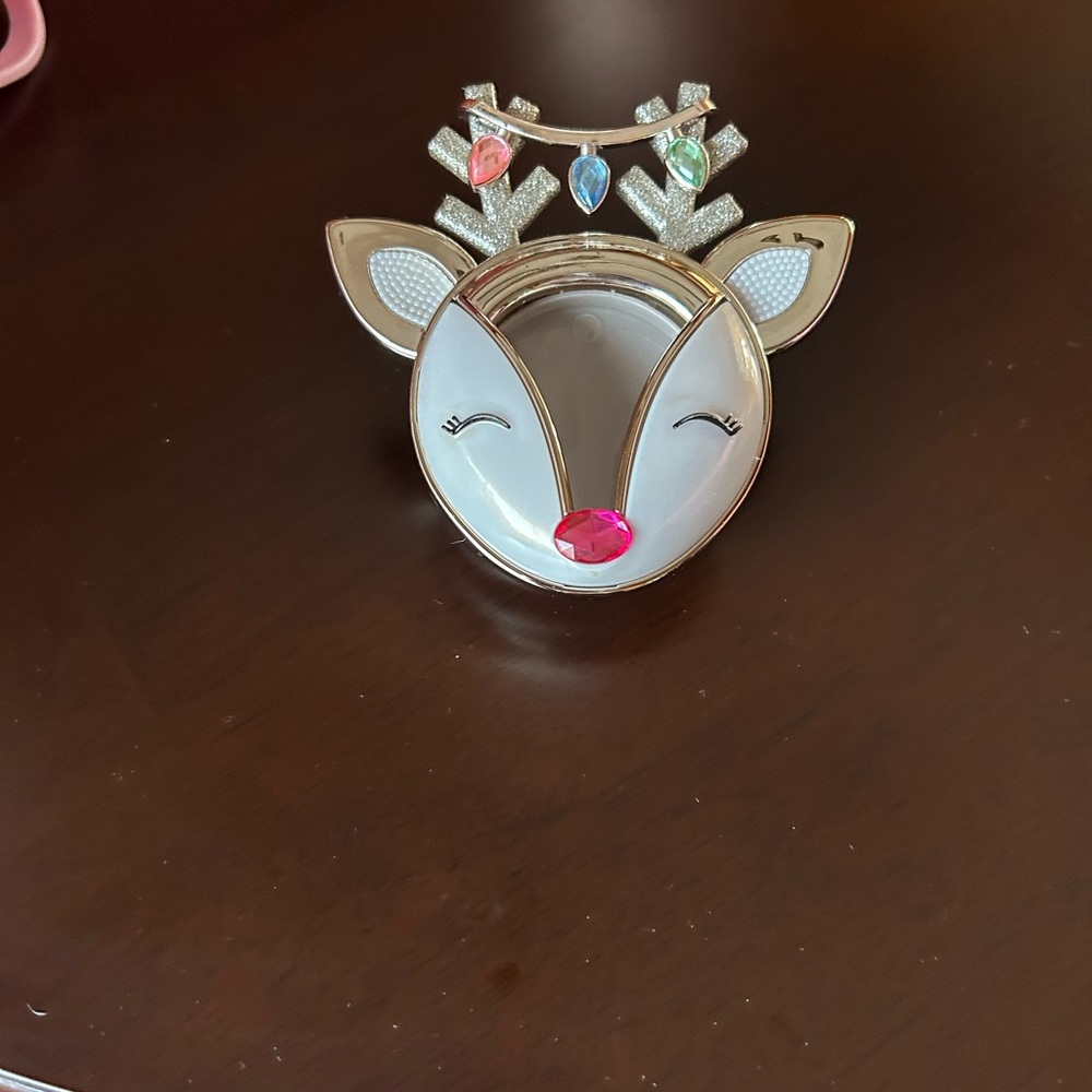 Bath & Body Works Reindeer car fragrance holder with Pink and Silver Accents